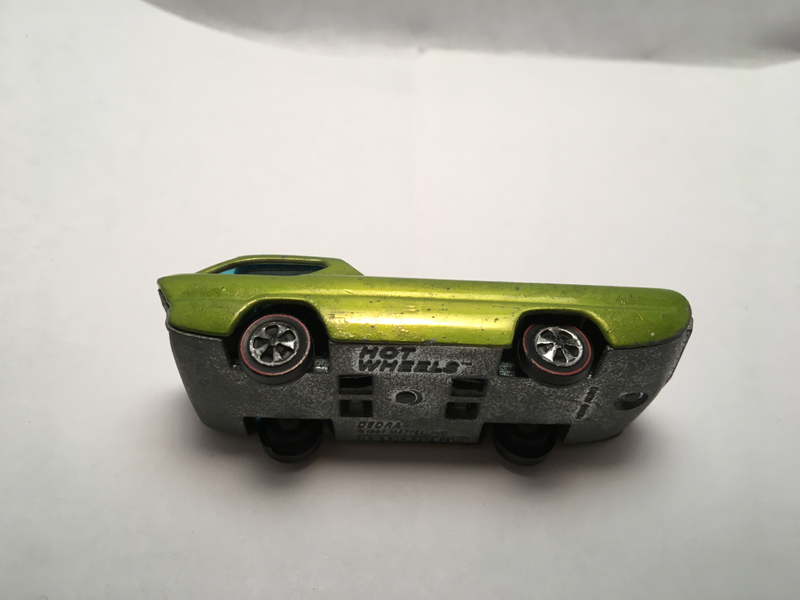 Illustration for article titled Deora Redline